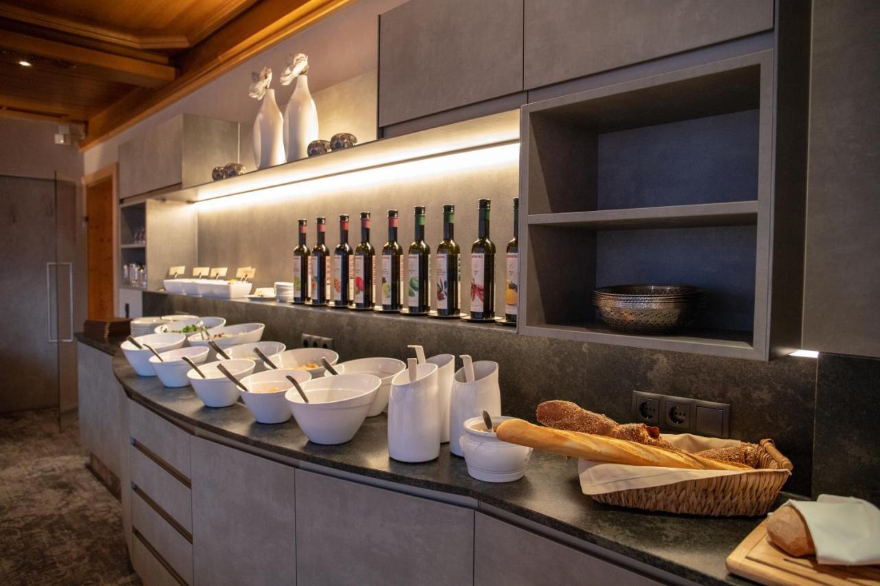 Hotel Charly Ischgl Kültér fotó